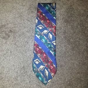 Accents Men's Tie.